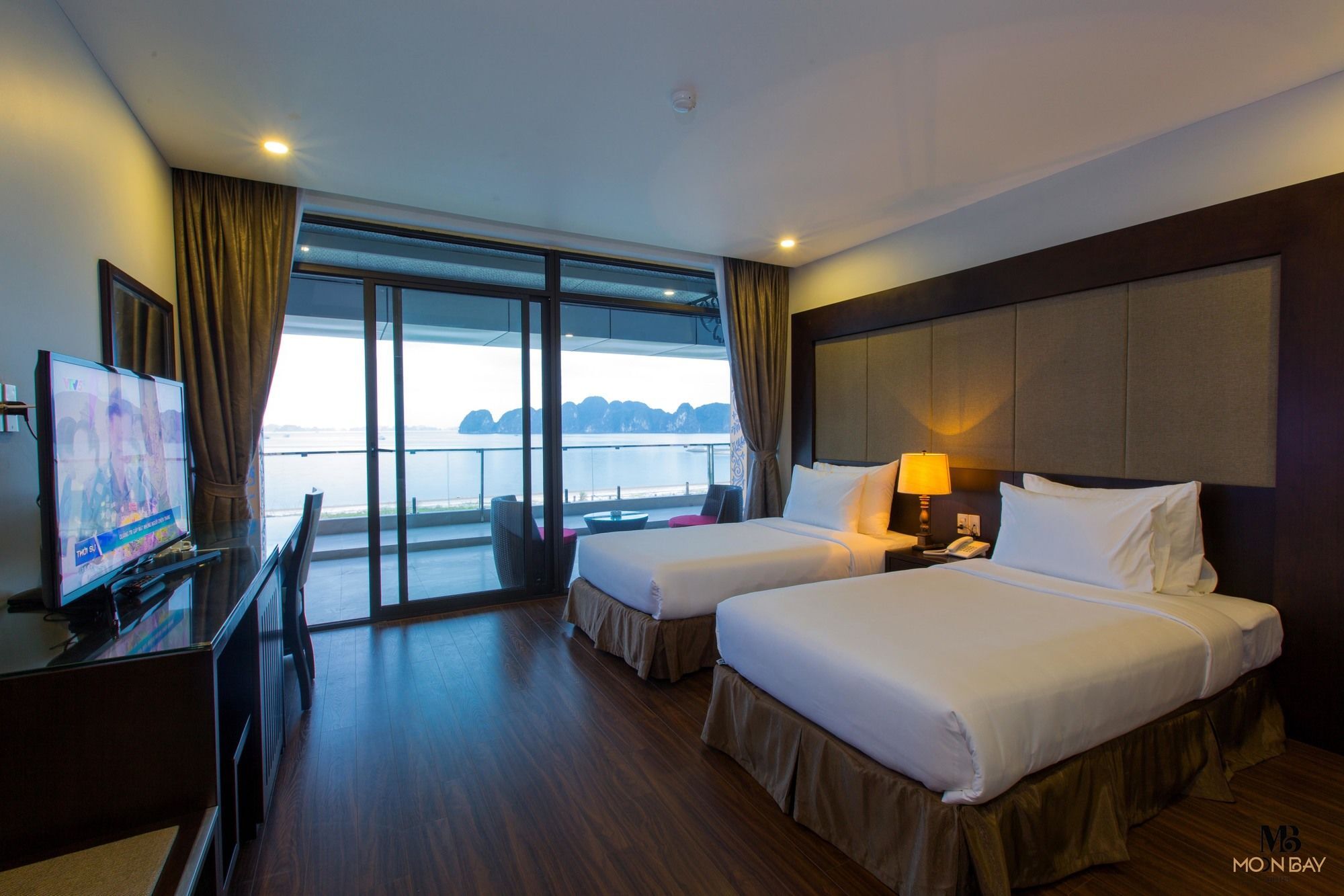 Moon Bay Ha Long Hotel Esterno foto